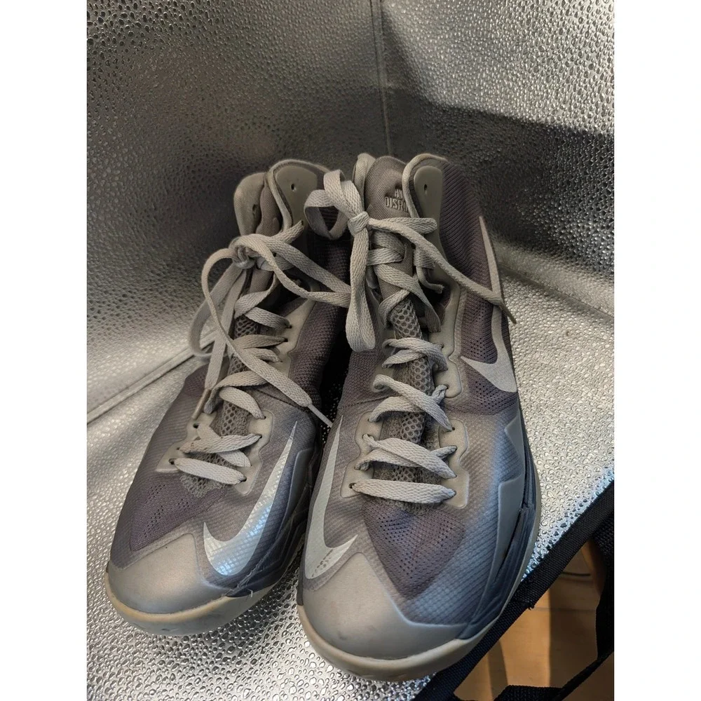 Nike Zoom Hyper Disruptor Mens 12 Grey Charcoal Basketball Shoes 548180-001